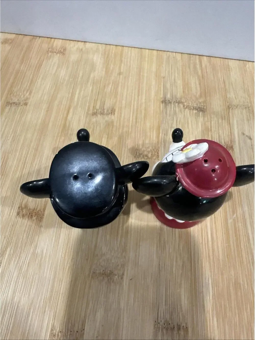 Vintage Enesco Disney Pie Eyed Mickey Minnie Mouse Salt & Pepper Shakers *